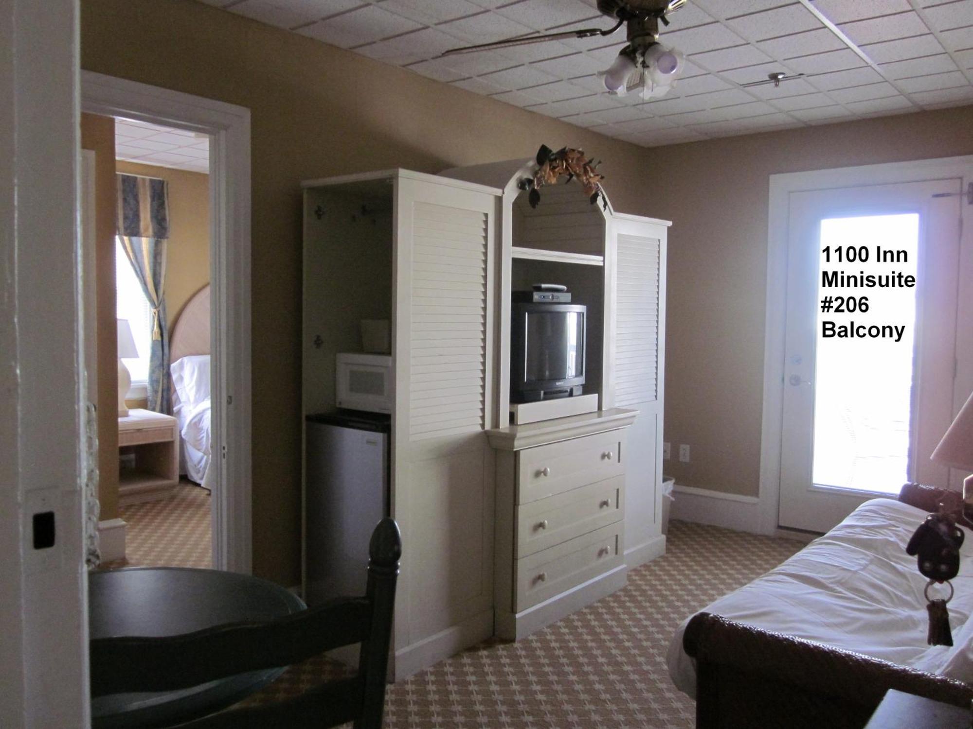 Ocean Manor 1100 Inn Ocean City Room photo